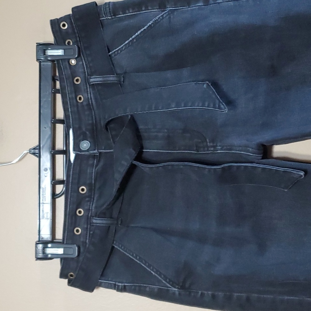 Vervet Belted Jeans - Picture 10 of 14